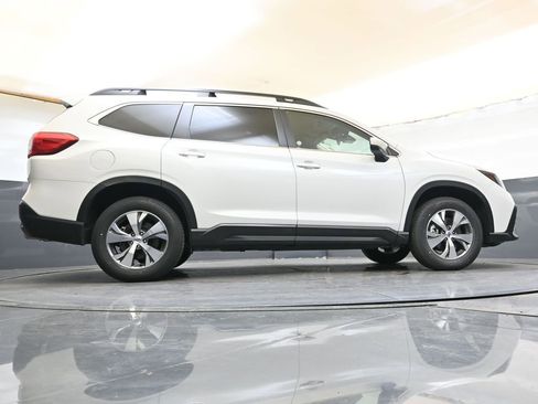 Used 2025 Subaru Ascent Premium AWD/4WD image 35
