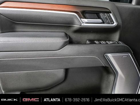 Used 2025 GMC Sierra 2500 Denali w/ Denali Reserve Package AWD/4WD image 6
