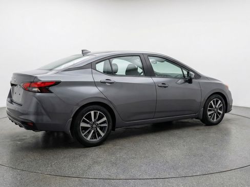 Used 2025 Nissan Versa SV FWD image 9