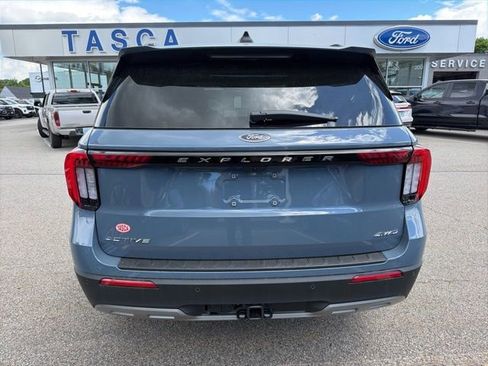 New 2026 Ford Explorer Active w/ Active Comfort Package AWD/4WD image 4