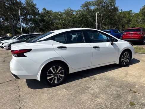 Used 2024 Nissan Versa S w/ S Plus Package FWD image 3