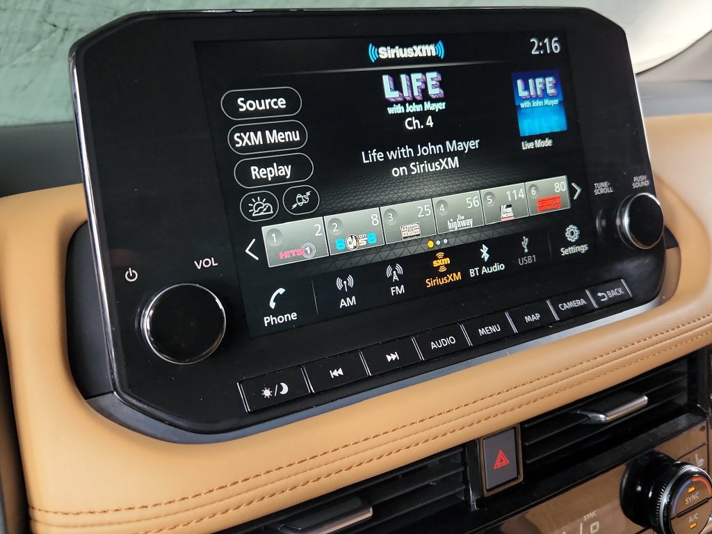 Used 2023 Nissan Rogue Platinum FWD image 20
