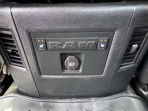 Used 2016 RAM 1500 Laramie Longhorn w/ Convenience Group AWD/4WD image 37