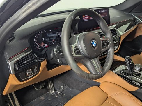 Used 2023 BMW 530i w/ M Sport Package RWD image 13