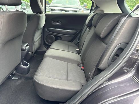 Used 2017 Honda HR-V LX image 13