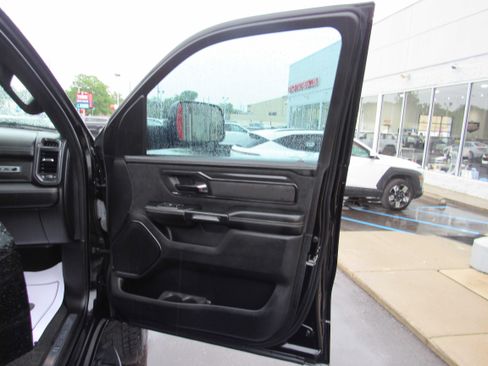 Used 2022 RAM 1500 TRX AWD/4WD image 16