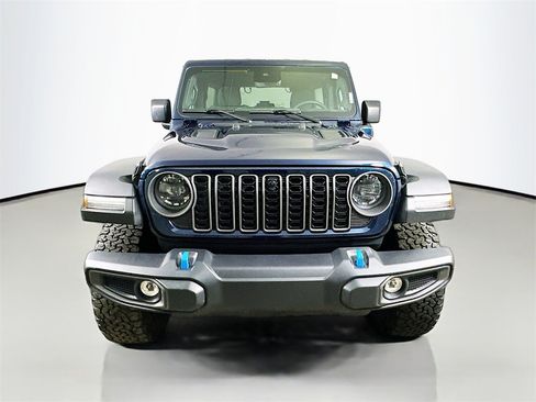 Used 2025 Jeep Wrangler Unlimited Rubicon 4xe w/ Technology Group image 2