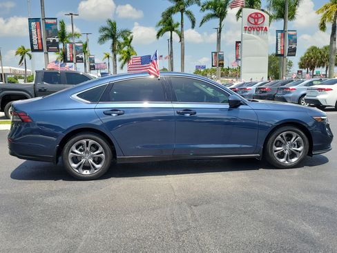 Used 2024 Honda Accord EX image 13