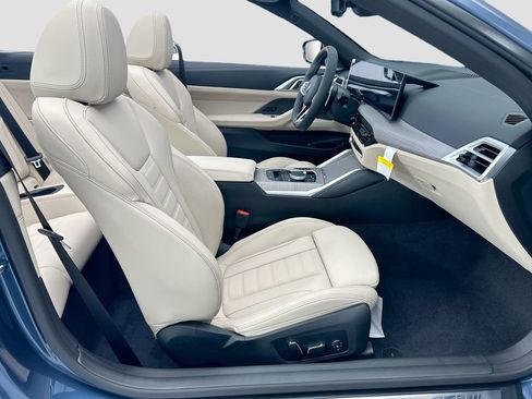 New 2026 BMW M440i Convertible w/ Premium Package image 18