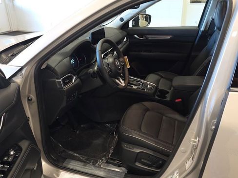 New 2025 MAZDA CX-5 AWD 2.5 S w/ Premium Plus Pkg image 10