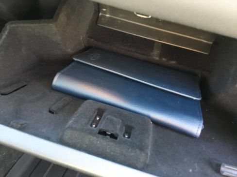 Used 2018 Land Rover Discovery Sport HSE image 33