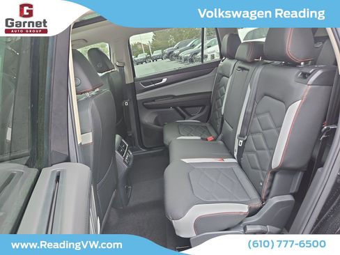 New 2026 Volkswagen Atlas Peak Edition image 14