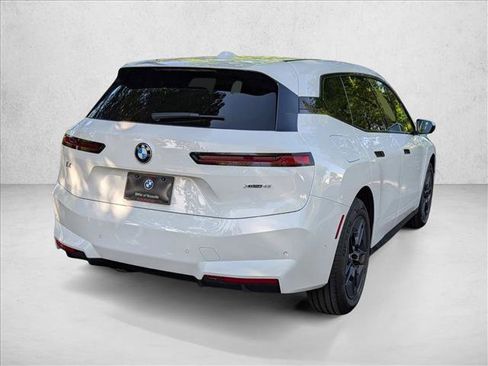 New 2026 BMW iX xDrive45 w/ Premium Package image 2