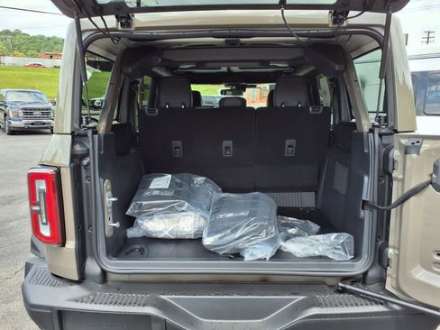 New 2025 Ford Bronco Badlands AWD/4WD image 16