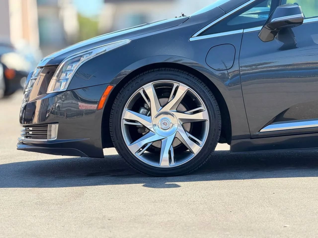 Used 2014 Cadillac ELR w/ Luxury Package FWD image 9