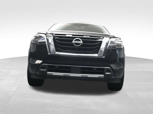 Used 2024 Nissan Pathfinder Platinum w/ Cargo Package AWD/4WD image 32