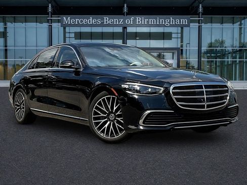 Used 2023 Mercedes-Benz S 500 4MATIC image 1