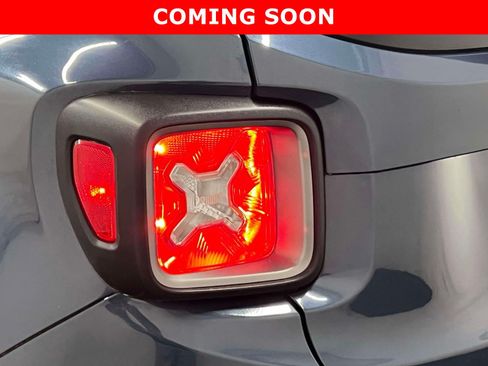 Certified 2021 Jeep Renegade Limited AWD/4WD image 10