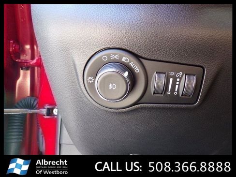 New 2023 Jeep Compass Latitude image 19