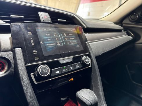 Used 2018 Honda Civic EX image 13