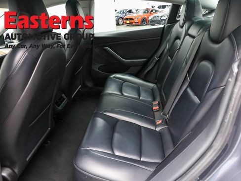 Used 2021 Tesla Model 3 Standard Range Plus RWD image 16