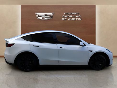 Used 2025 Tesla Model Y Performance AWD/4WD image 6