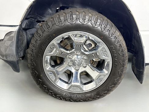 Used 2019 RAM 1500 Big Horn image 38