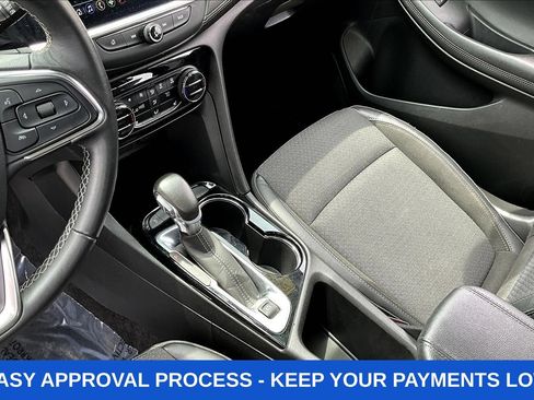 Used 2021 Buick Encore GX Select w/ Sport Touring Package FWD image 21