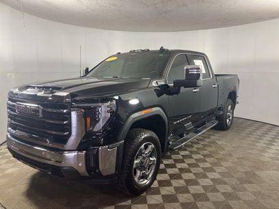 Used 2025 GMC Sierra 2500 SLT w/ SLT Premium Package