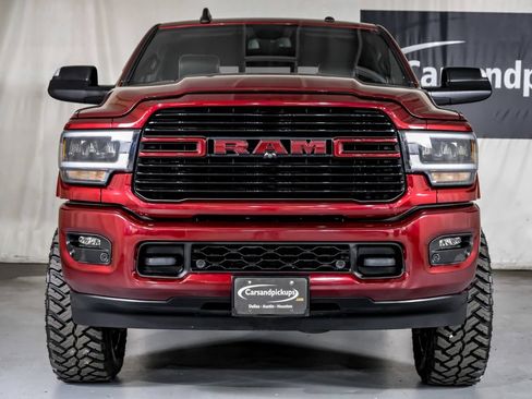Used 2020 RAM 2500 Laramie w/ Night Edition AWD/4WD image 3