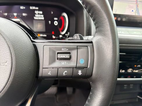 Used 2024 Nissan Rogue Platinum w/ Platinum Premium Package FWD image 36