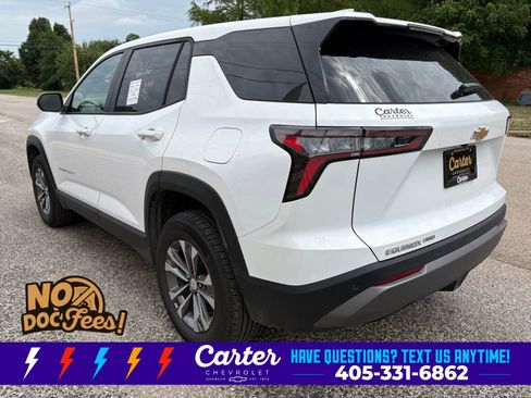 Used 2026 Chevrolet Equinox LT AWD/4WD image 11