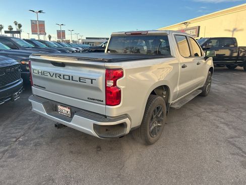 Used 2022 Chevrolet Silverado 1500 Custom image 5