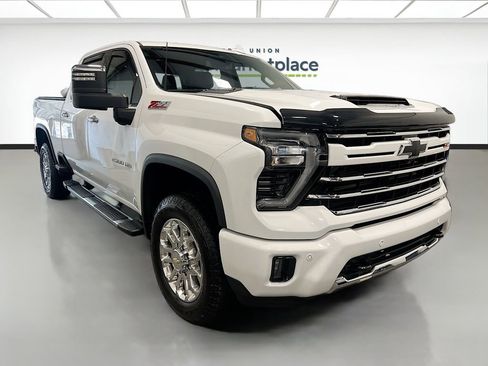 Used 2024 Chevrolet Silverado 2500 LTZ w/ LTZ Plus Package image 1