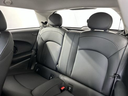 Certified 2024 MINI Cooper SE image 12