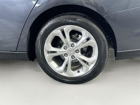 Used 2024 Honda Accord LX image 11