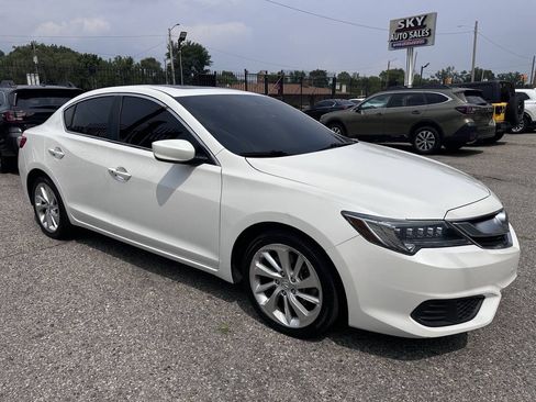 Used 2017 Acura ILX FWD image 1