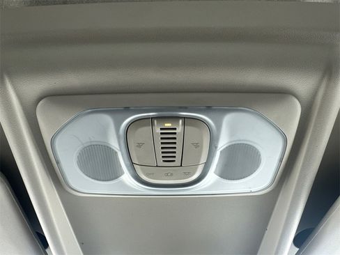 Used 2019 RAM ProMaster 1500 w/ Interior Convenience Group image 16