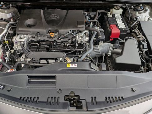 Used 2023 Toyota Camry SE FWD image 22