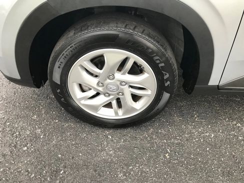 Used 2020 Hyundai Venue SEL w/ Convenience Package image 32