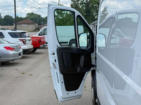 Used 2023 RAM ProMaster 2500 FWD image 20