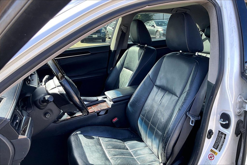 Used 2016 Lexus ES 350 w/ Luxury Package w/Wood Trim FWD image 29