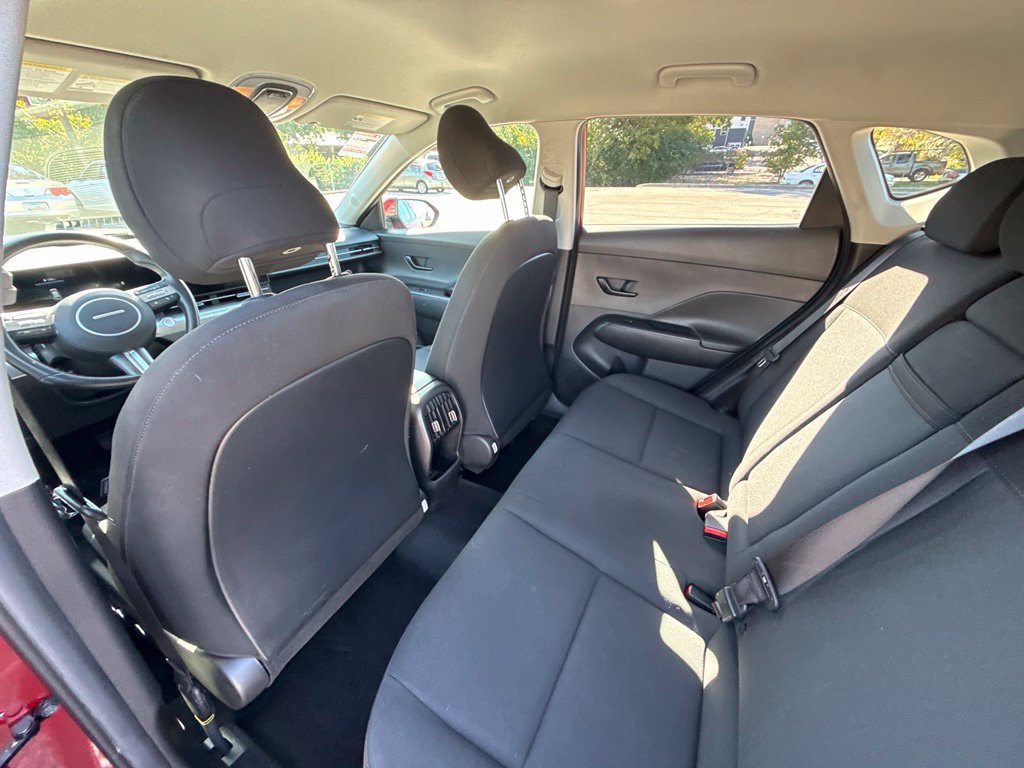 Used 2025 Hyundai Kona SEL AWD/4WD image 27
