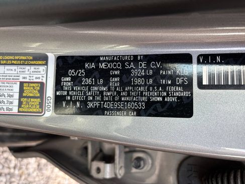 Used 2025 Kia K4 FWD image 29