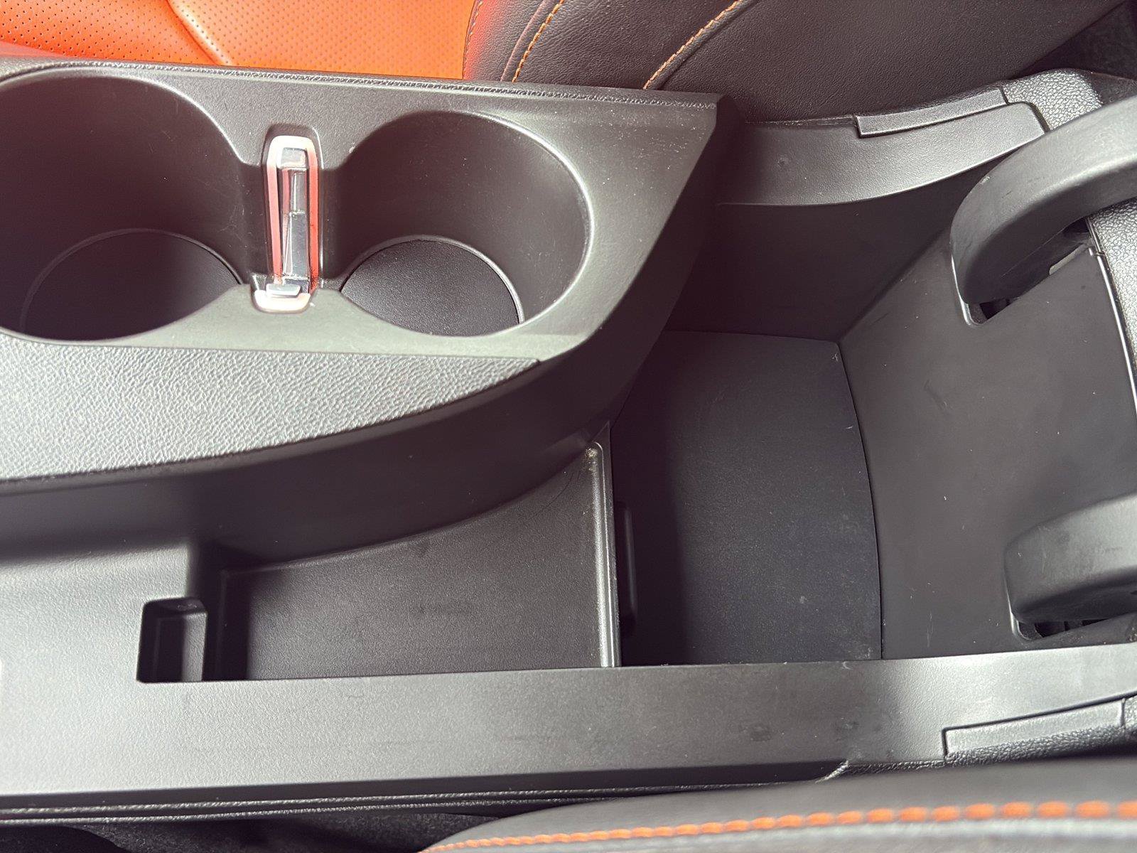 Certified 2018 Chevrolet Camaro SS w/ Hot Wheels Edition RWD image 32
