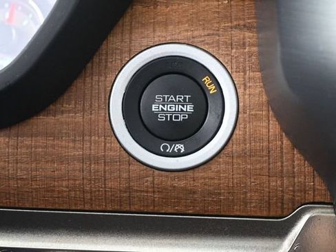 Used 2022 RAM 1500 Limited AWD/4WD image 33