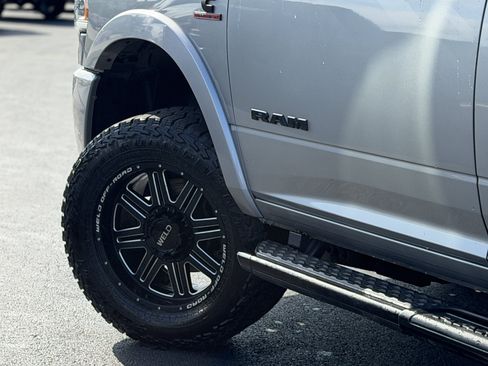 Used 2019 RAM 2500 Laramie w/ Night Edition AWD/4WD image 7