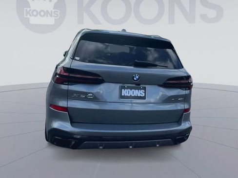 Used 2025 BMW X5 xDrive40i w/ M Sport Package image 10