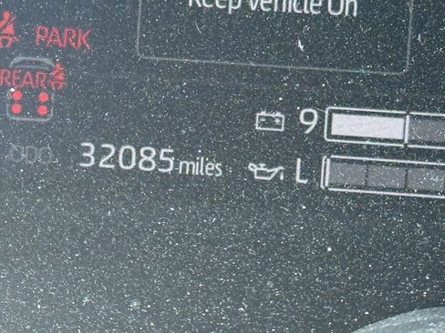 Used 2024 Toyota Sequoia Capstone AWD/4WD image 5