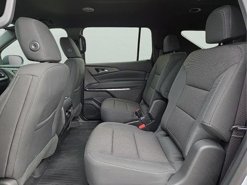 Used 2026 Chevrolet Traverse LT w/ Driver Confidence Package AWD/4WD image 11